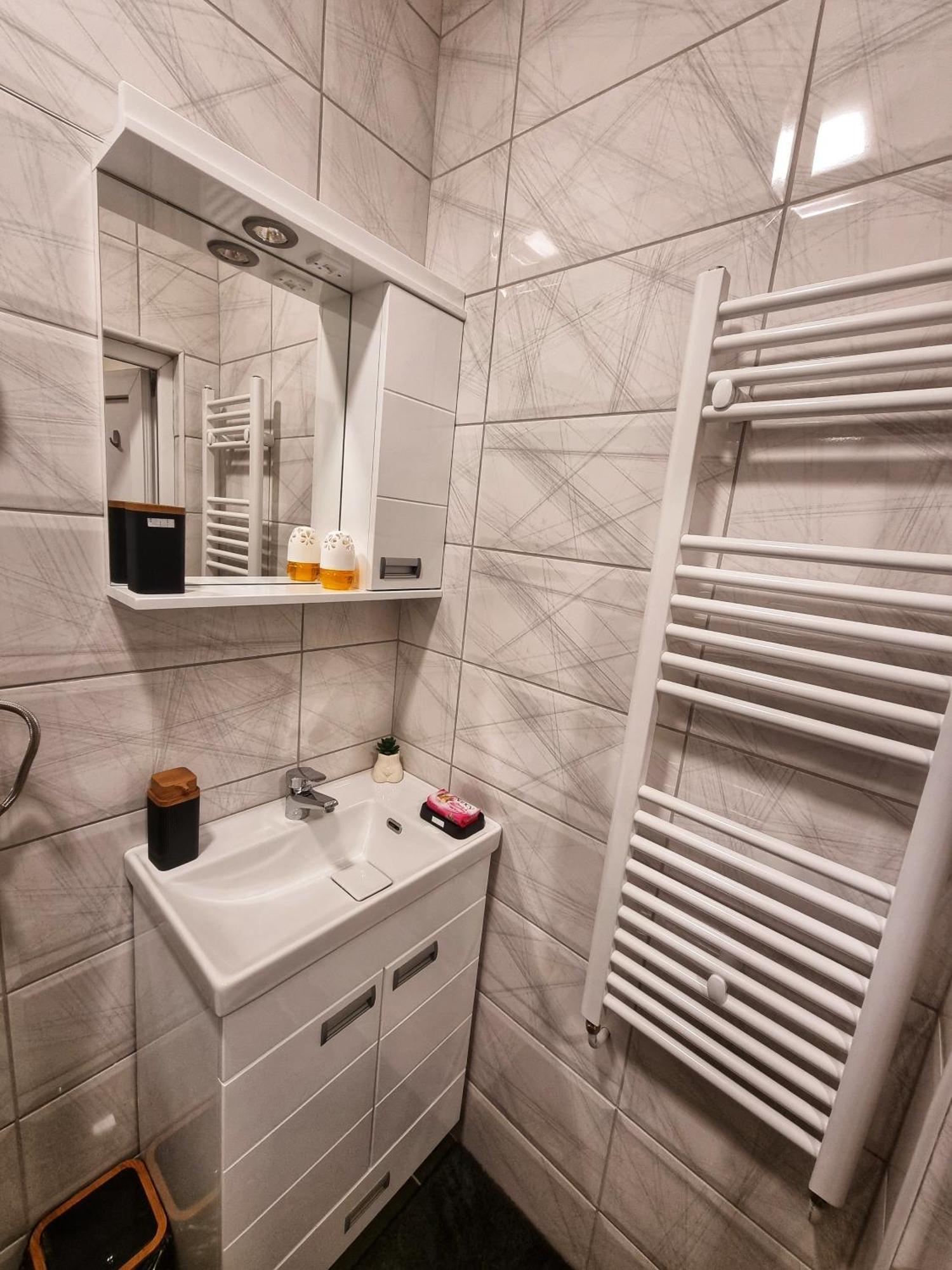 Dorce Apartmani Horgos Exteriör bild